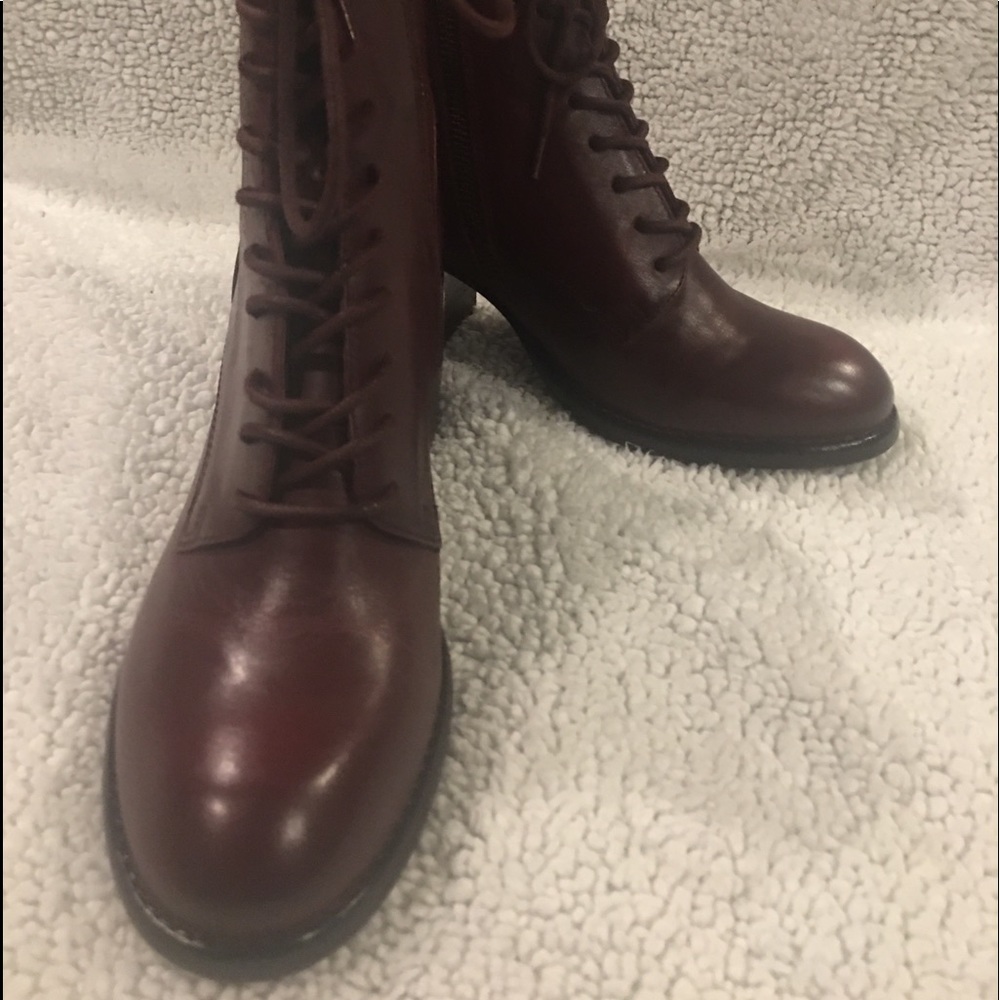 Patricia Nash Sicily Booties Brown